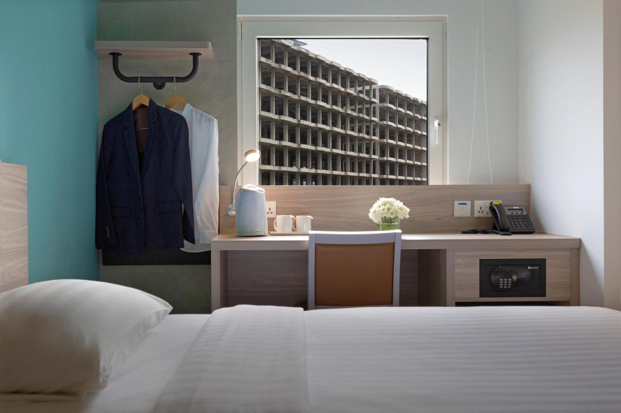 Ibis Budget Phnom Penh Riverside Екстер'єр фото