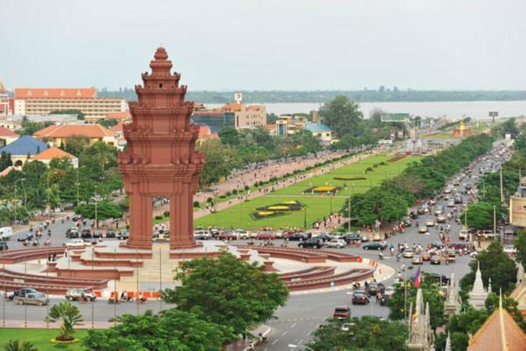 Ibis Budget Phnom Penh Riverside Екстер'єр фото